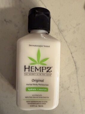 Hempz Original Herbal Body Moisturizer - Travel size 2.25fl oz